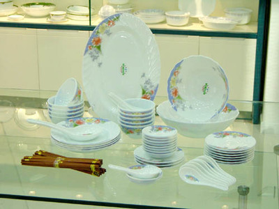 鋼化玻璃餐具;套裝系列;咖啡壺系列;咖啡壺系列;_家用玻璃制品 家用陶瓷、搪瓷制品 _中國 浙江 義烏市 義烏國際商貿二期f區三樓16589#(11街)_義烏市順意達日用百貨商行_